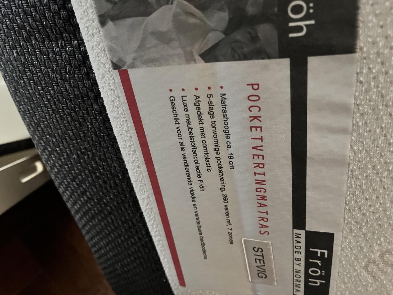 Complete Boxspring elektrisch verstelbaar 160x200 ( 2 losse bedden 80x200)