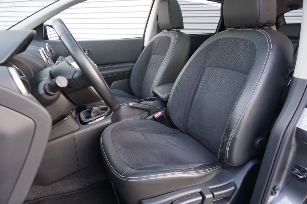 Nissan Qashqai 1.6 360 airco / navi / camera / cruise / elektr. ramen / lm 