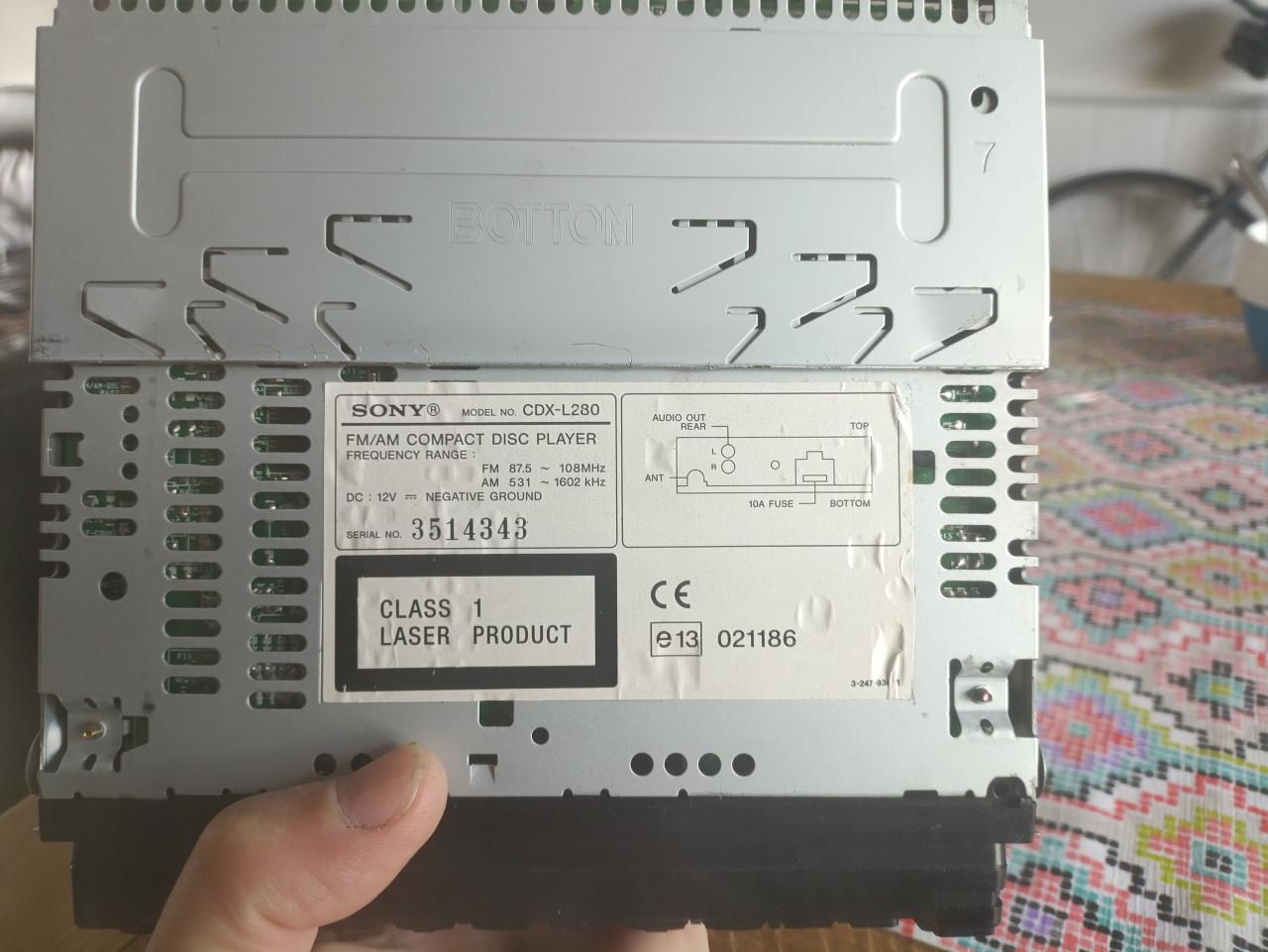 Sony CDX L-280