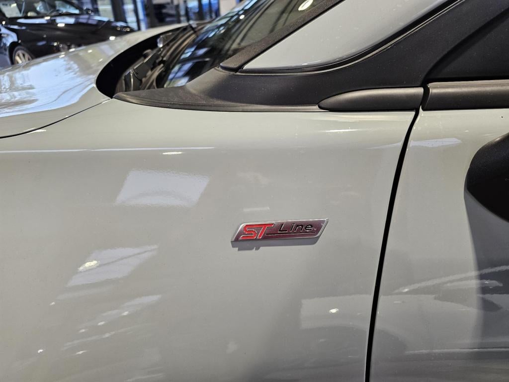 Ford Puma 1.0 ecoboost hybrid st-line x 125pk mhev mild hybrid