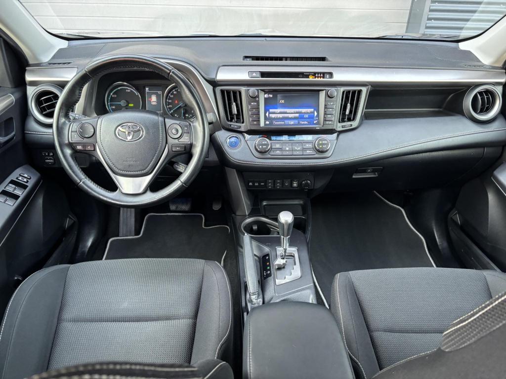 Toyota Rav4 2.5 hybrid dynamic