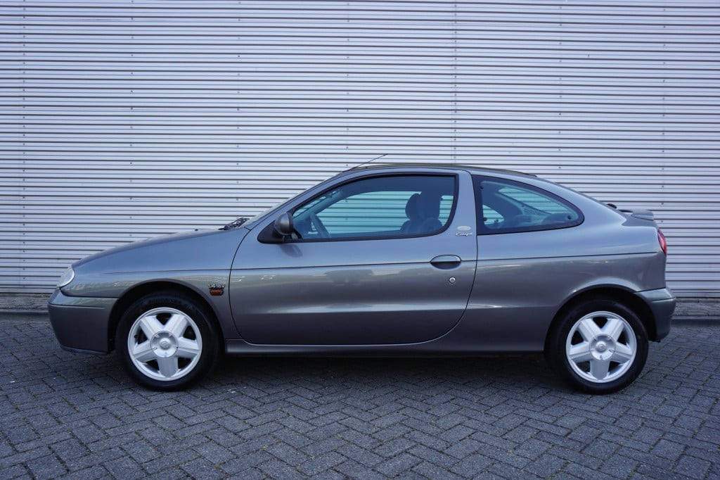 Renault Megane coupé 1.4-16v sport way airco / elekt. ramen / nap