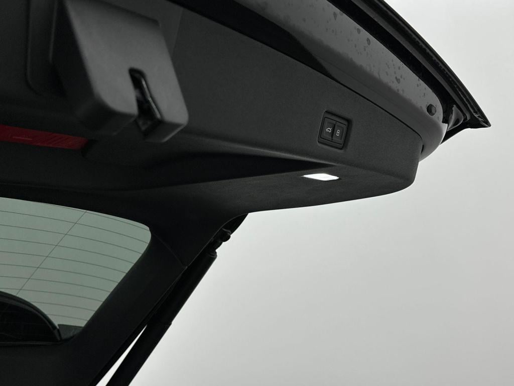 Audi Q5 s edition e-hybrid 220 kw / 299 pk suv 7 versn. s-