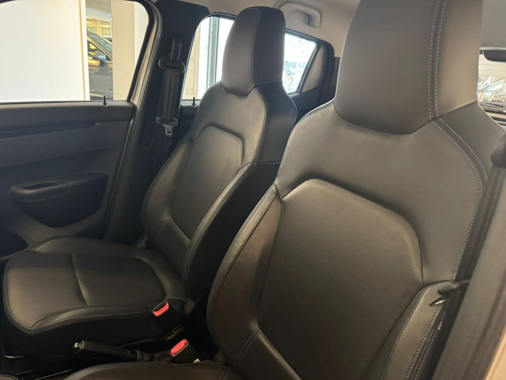 Dacia Spring comfort plus 27 kwh