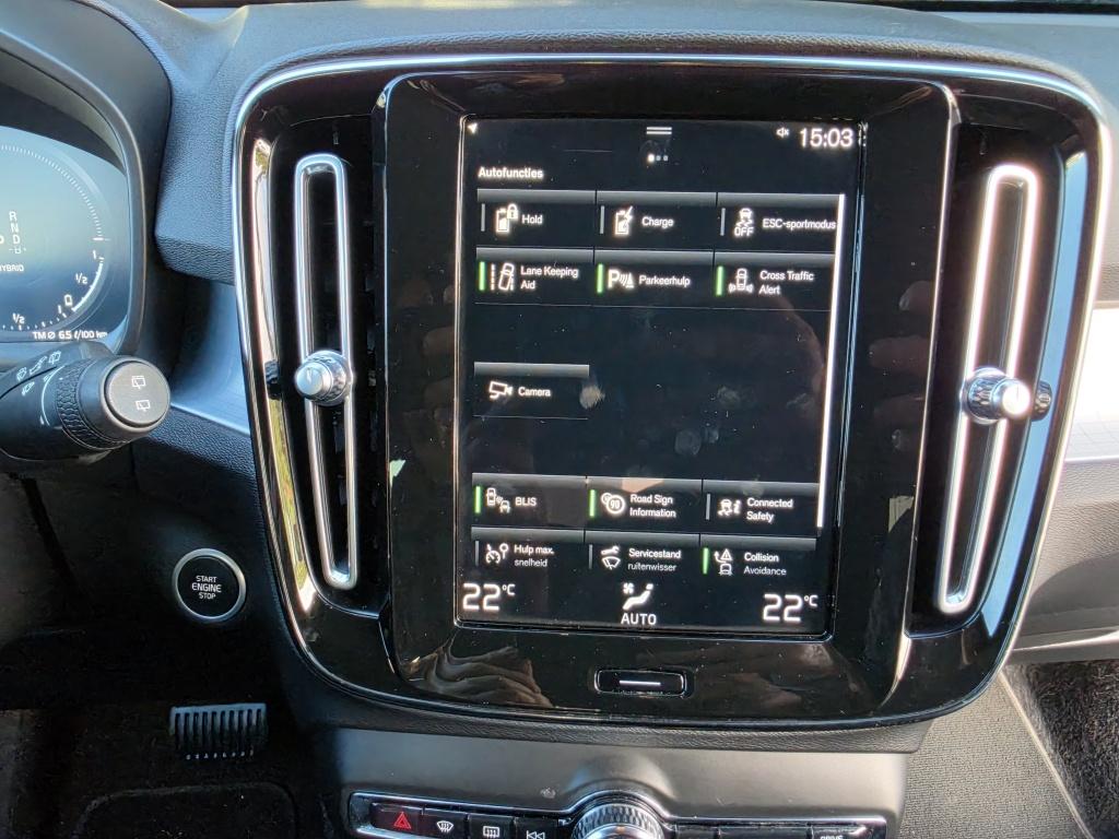 Volvo XC40 t5 inscription expression recharge plug-in hybrid 360° camera | 