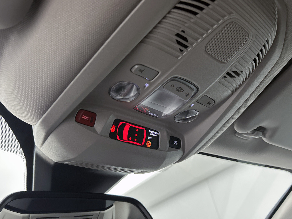 Citroen C5 Aircross 180 pk automaat feel | rijklaar | trekhaak | parkeersen