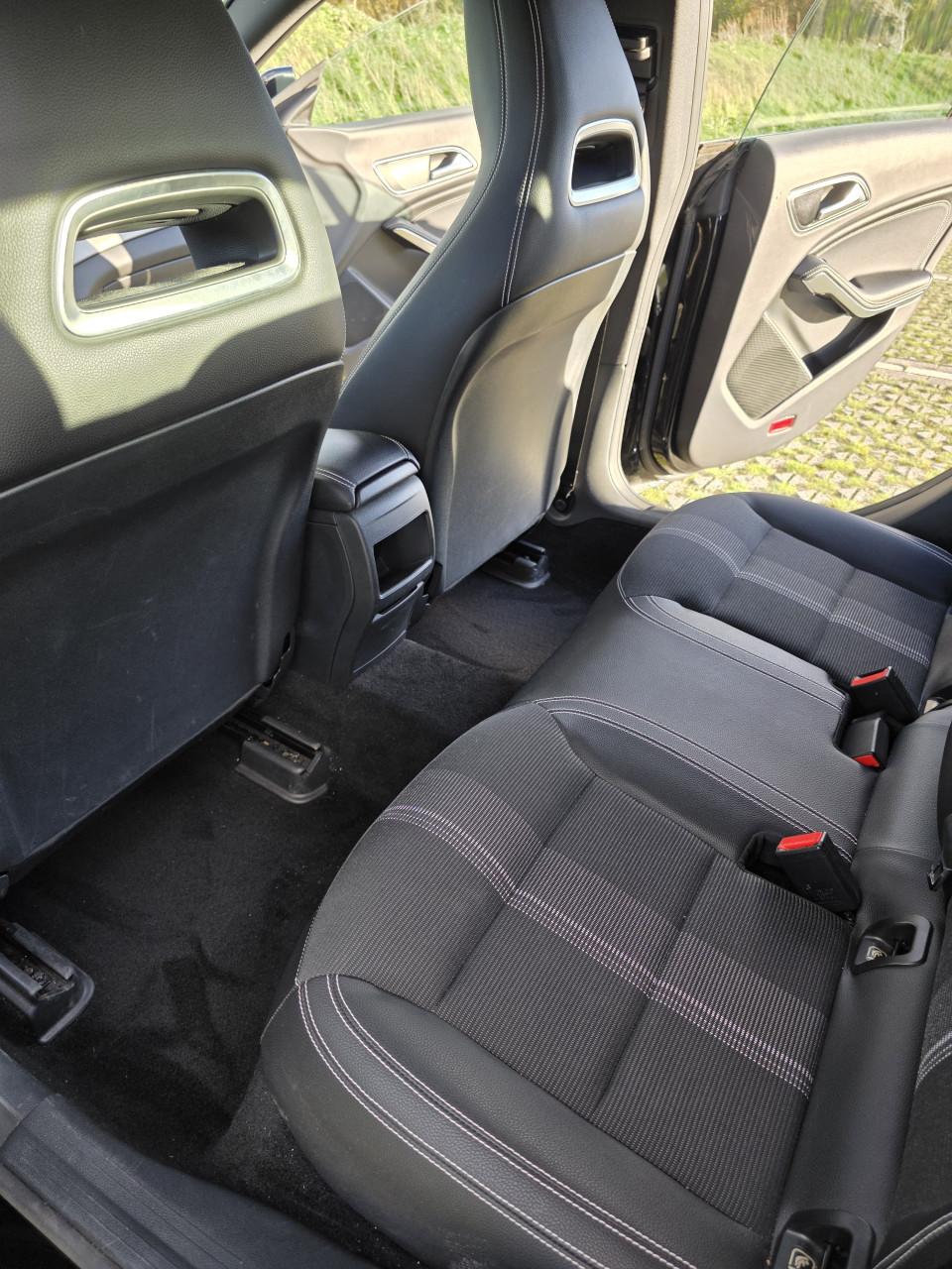 Mercedes-Benz CLA 180-1,6-90KW-Bouw jaar 2018- 87949 km stand-Benzine