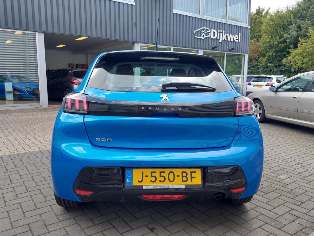 Peugeot 208 1.2 pt 100 allure clima/navi/lmv