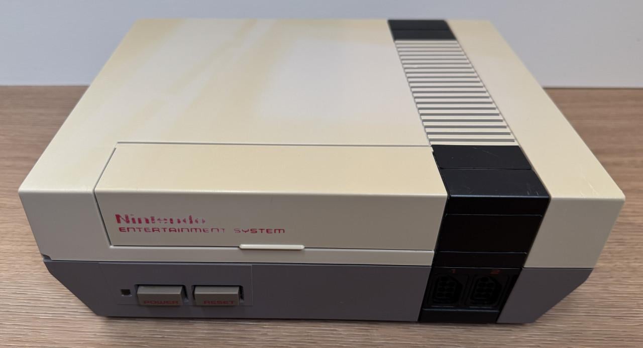 Nintendo NES | Super Mario Bros. 3 | 1 controller | Adapter | Antennekabel