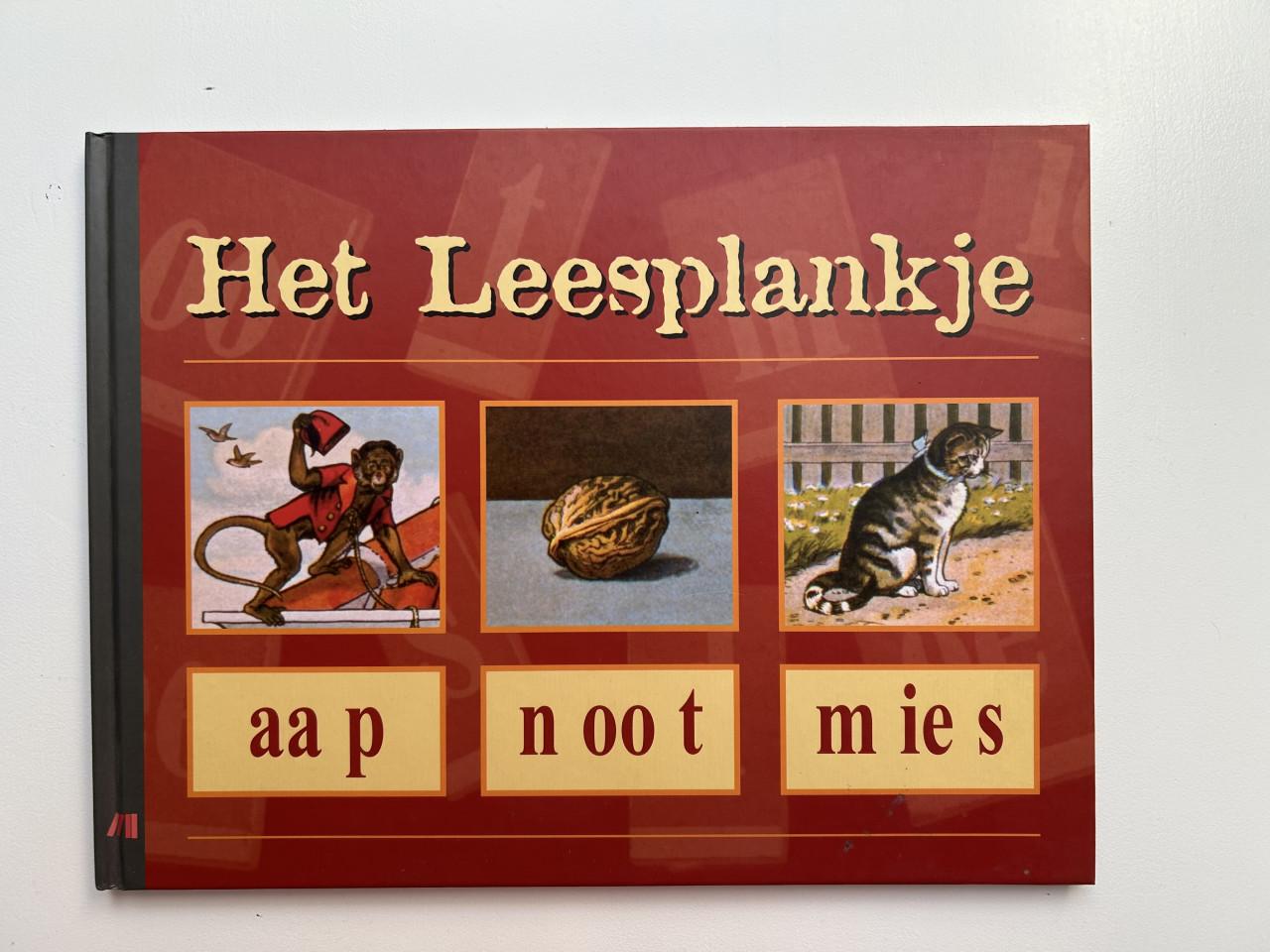Boekje: Het leesplankje.