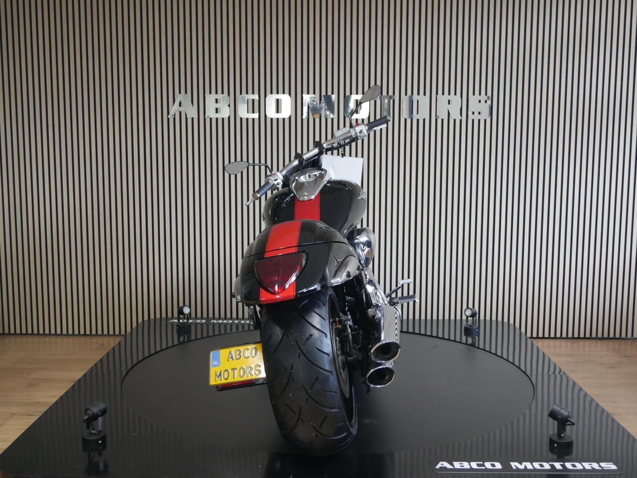 SUZUKI M 1800 R INTRUDER