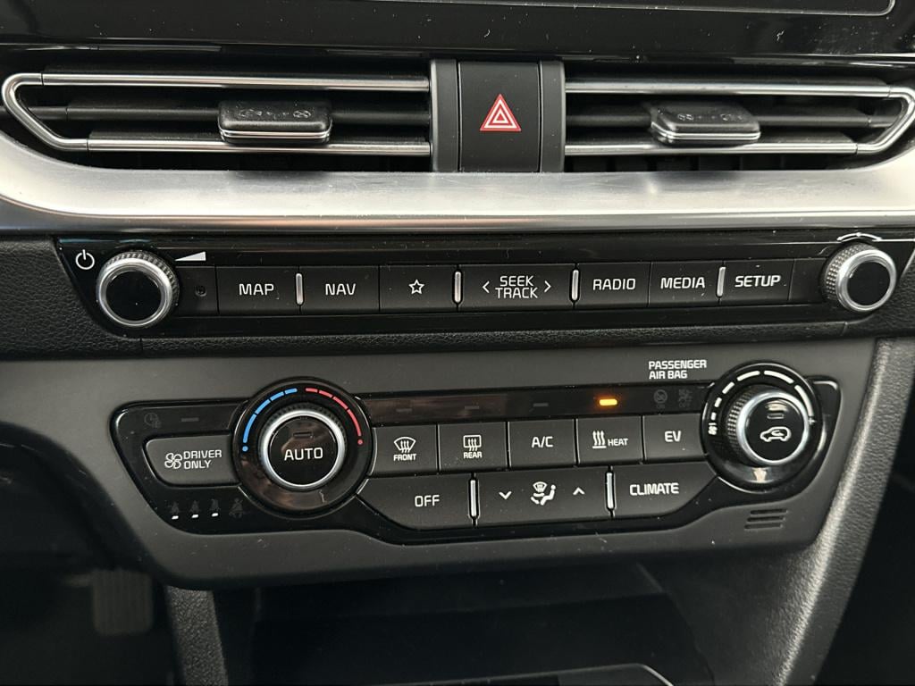 Kia E-niro dynamicline 64 kwh | stoelverwarming | licht metalen wielen