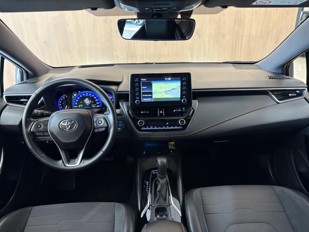 Toyota Corolla 1.8 hybrid executive