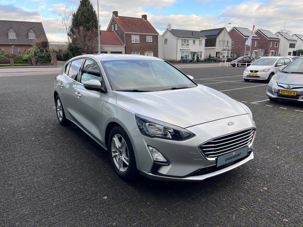Ford Focus 1.0 ecoboost titanium x business