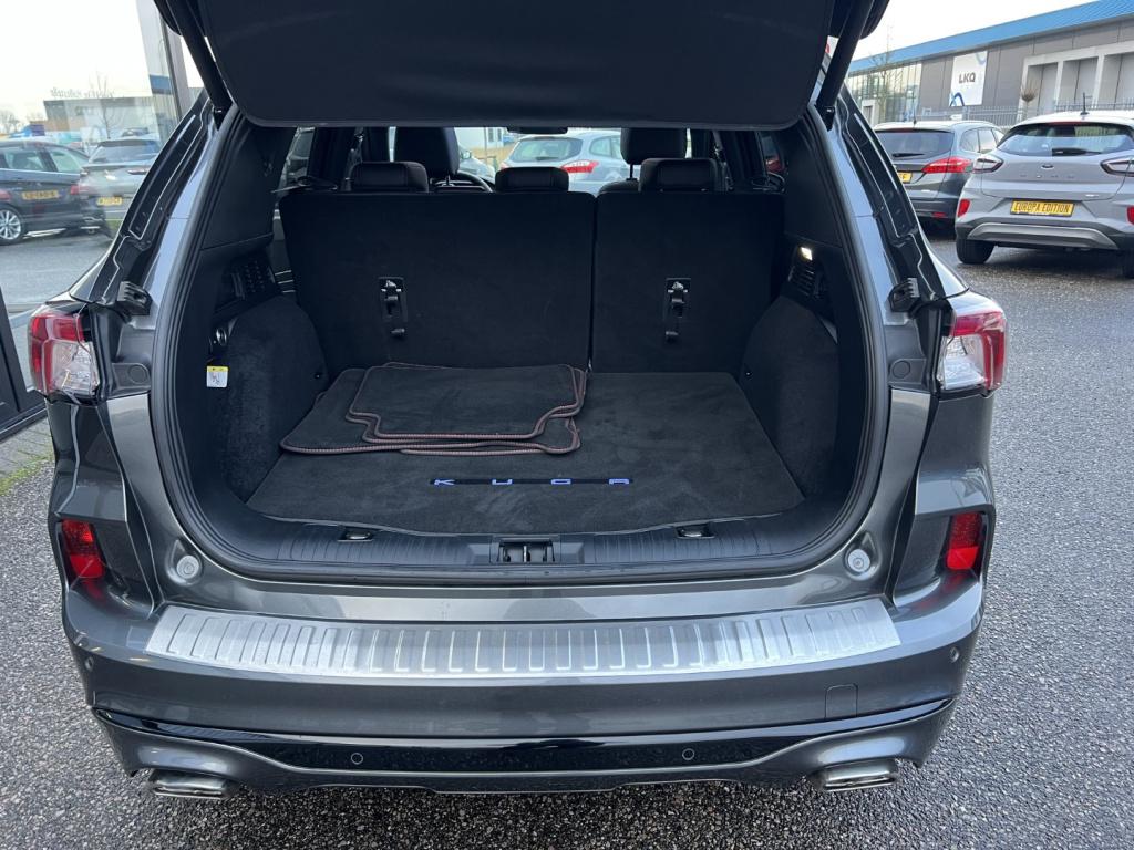 Ford Kuga 2.5 phev e-cvt 225pk st-line x , trekhaak , panodak , voorruitver