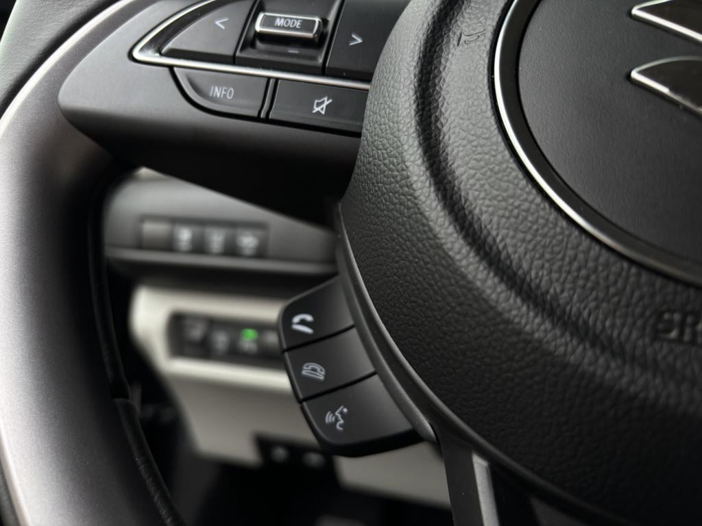 Suzuki Swift 1.2 select smart hybrid