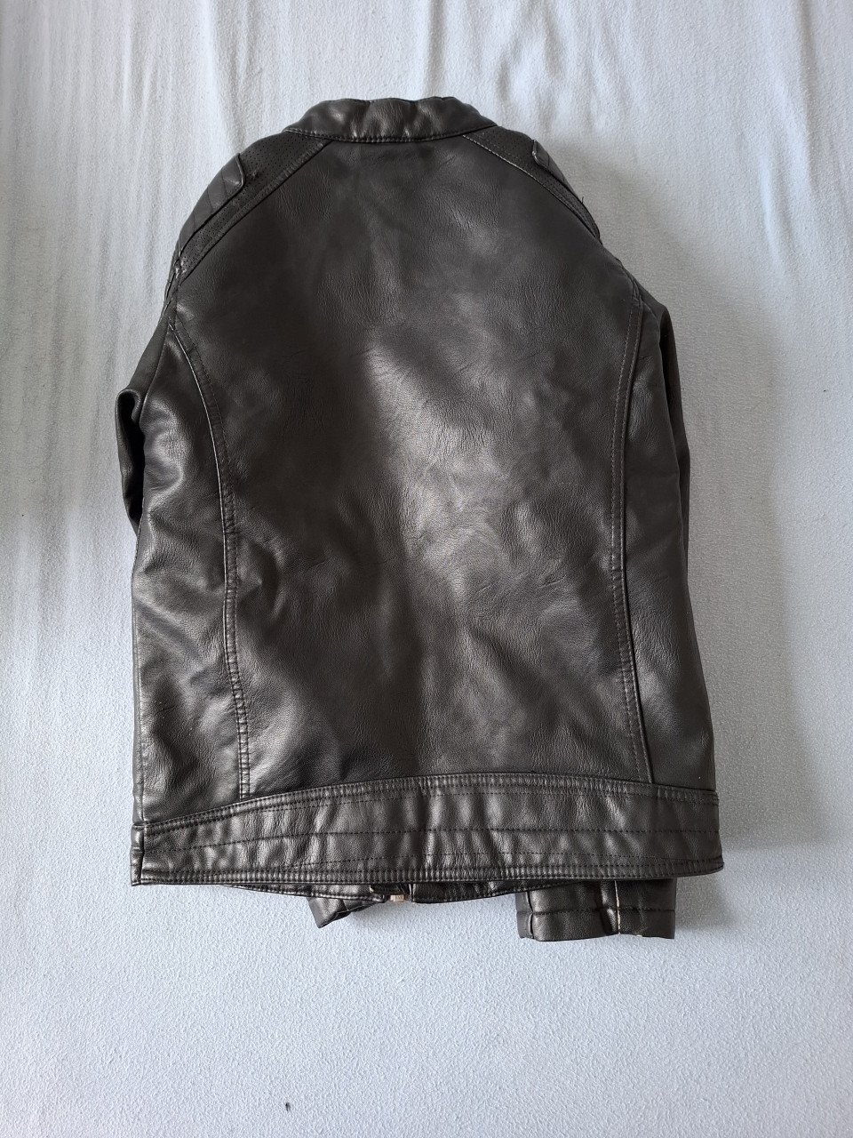 Stoere jongensjas, lederlook