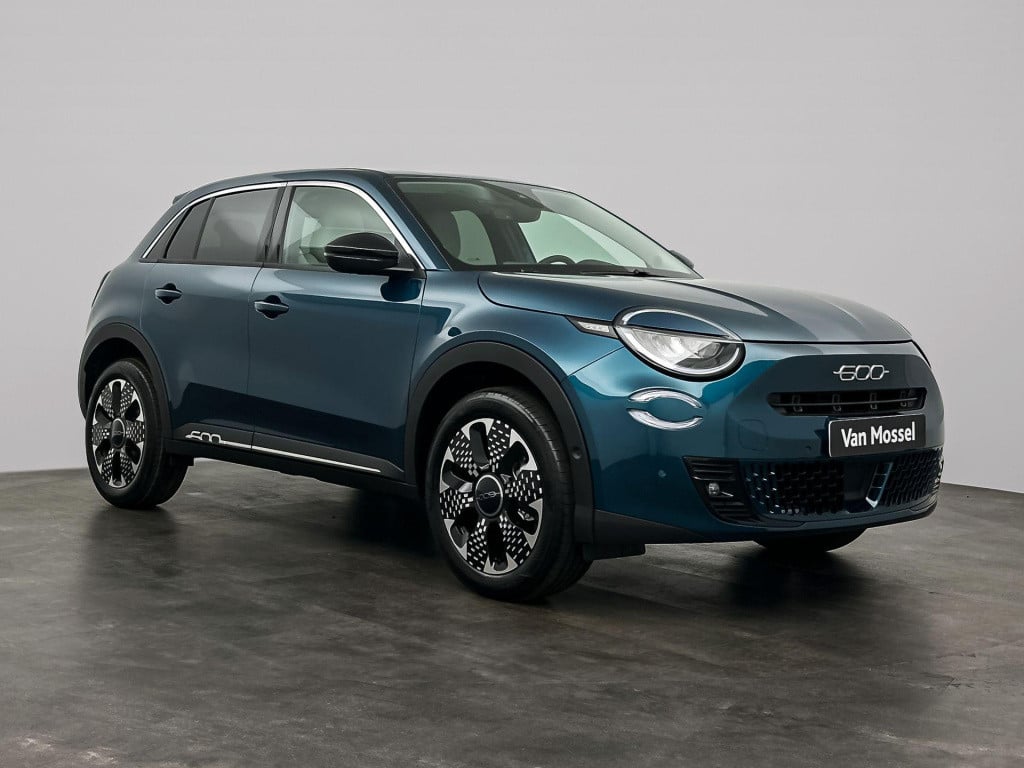 Fiat 600 1.2 hybrid la prima || van mossel vip voordeel || tot 8 jaar garan