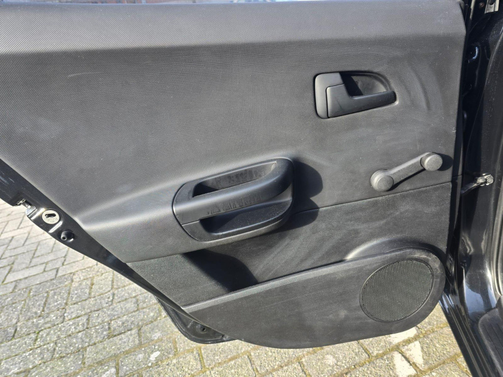 Kia Cee'd sporty wagon 1.6 cvvt x-tra