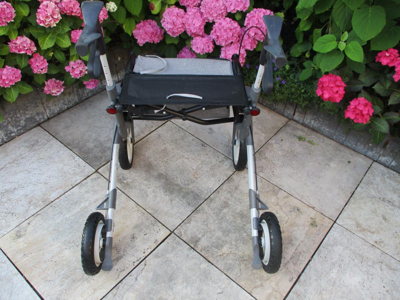 Zgan Topro Olympos ATR nieuwste model opvouwbare lichtgewicht rollator