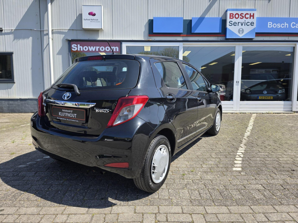 Toyota Yaris 1.0 vvt-i aspiration