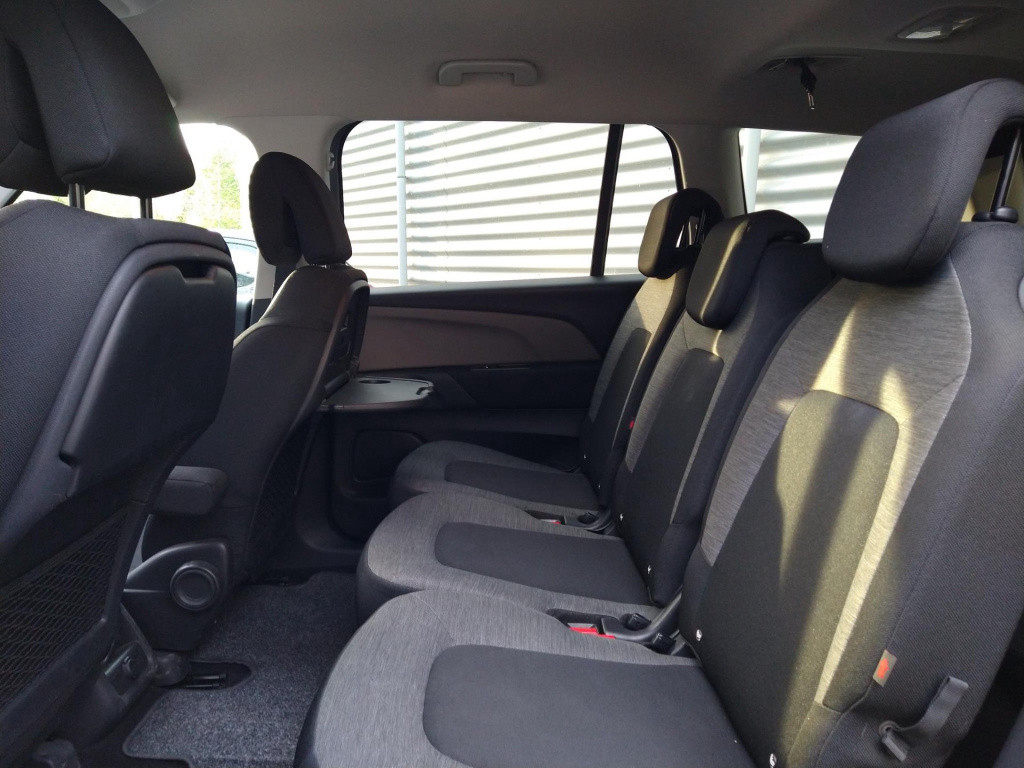 Citroen Grand C4 Picasso 130 pk business 7p. nav/clim/cam