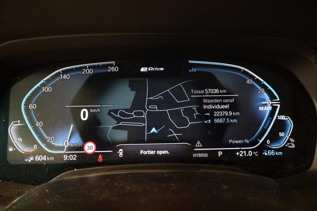 BMW X5 xdrive45e high executive nl auto, pano, trekhaak, memory,