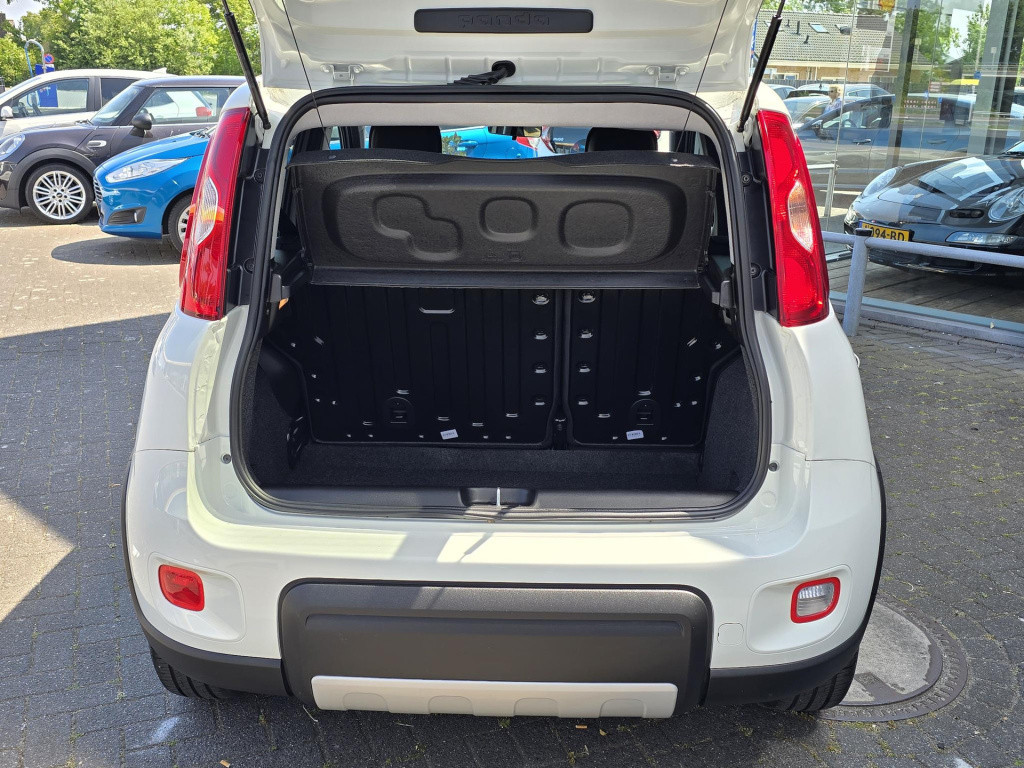 Fiat Panda 1.0 hybrid city life slechts 2895 km!!