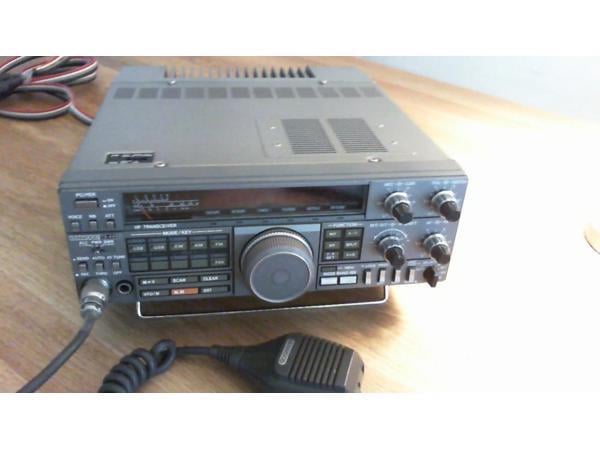 Kenwood ts-440 s kortegolf zender