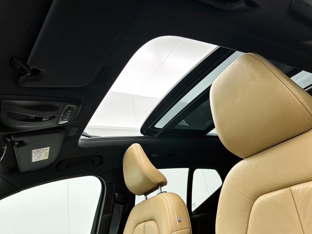 Volvo XC40 1.5 t5 recharge inscription | panoramadak | trekhaak | t5 265pk!