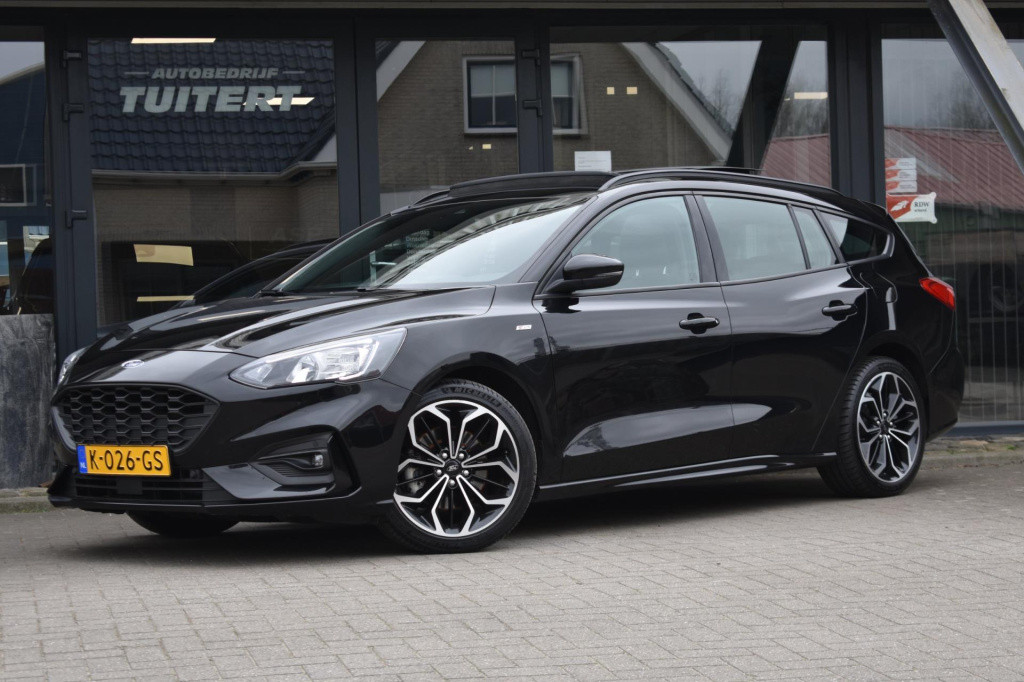 Ford Focus wagon 1.0 ecoboost hybrid st line | panoramadak | apple carplay 