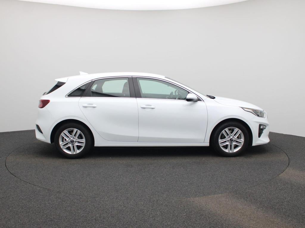Kia Cee'd 1.0 t-gdi dynamicline | apple carplay | climate control  | cruise