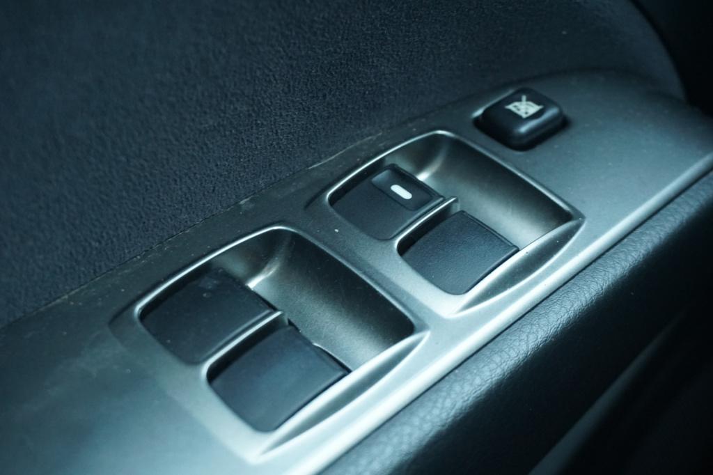 Mitsubishi Outlander 2.0 invite+ airco / cruise / elektr. ramen / trekhaak 