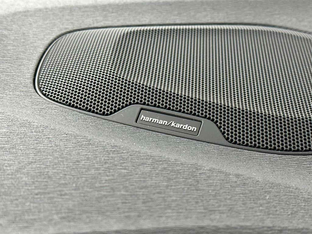 Volvo V40 t3 153pk aut6 polar+ sport| pano| camera| h&k sound| dab+