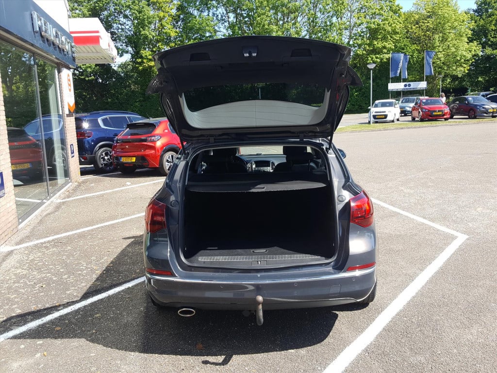 Opel Astra 1.4 turbo ecotec 140pk sport navigatie | trekhaak | cruise & cli