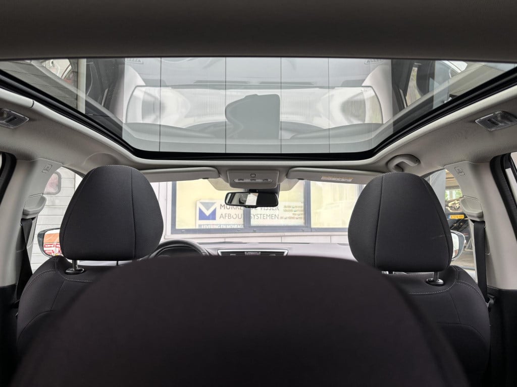 Nissan Qashqai 1.3 dig-t n-connecta design pack | trekhaak | panoramadak | 