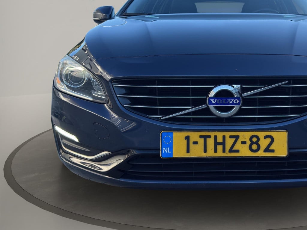 Volvo V60 2.4 d6 awd plug-in hybrid summum stoelverwarming