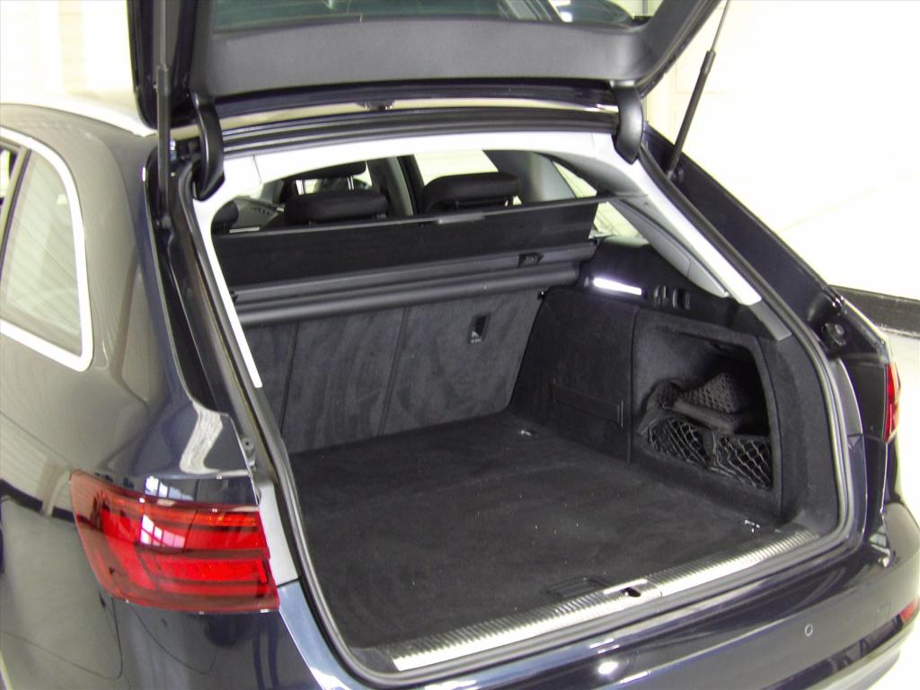 Audi A4 avant 1.4 tfsi 150pk s tronic lease edition