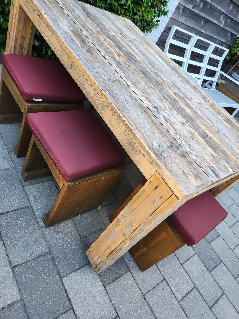 Houten tuinset met kussens