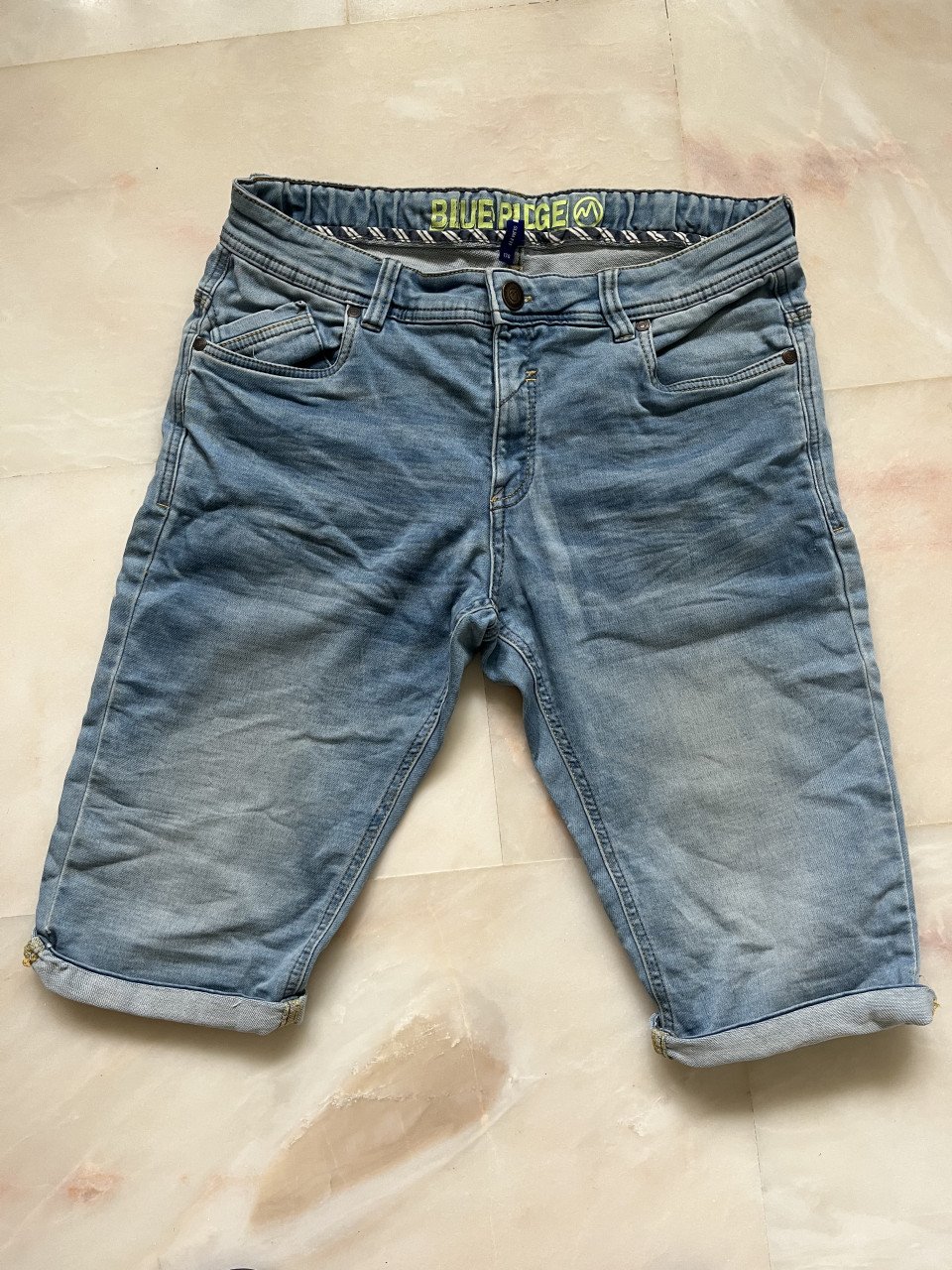 Jongens korte broeken maat 170
