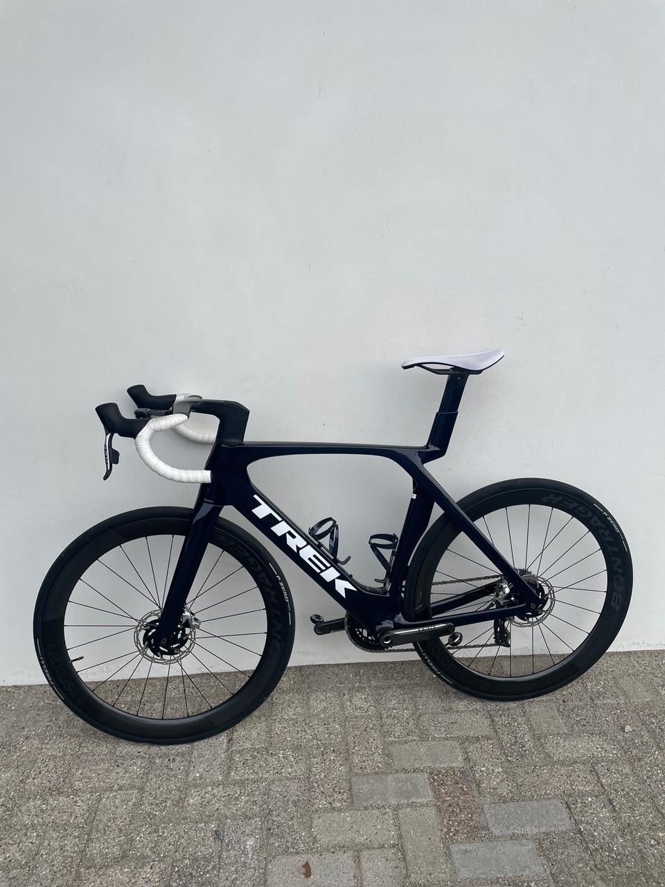 Trek Madone SLR 9 Axs Gen 7 P1 Racefiets zo goed als nieuw !