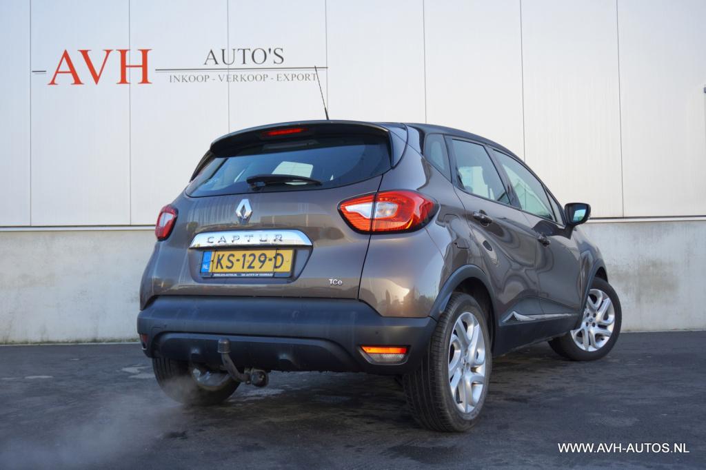 Renault Captur 1.2 tce helly hansen automaat