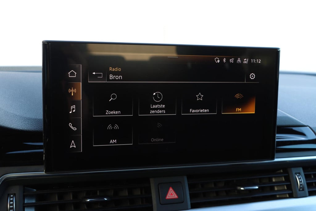 Audi A4 limousine 35 tfsi s edition 150pk s-tronic