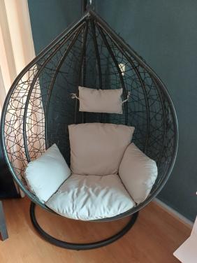 Egg hangstoel