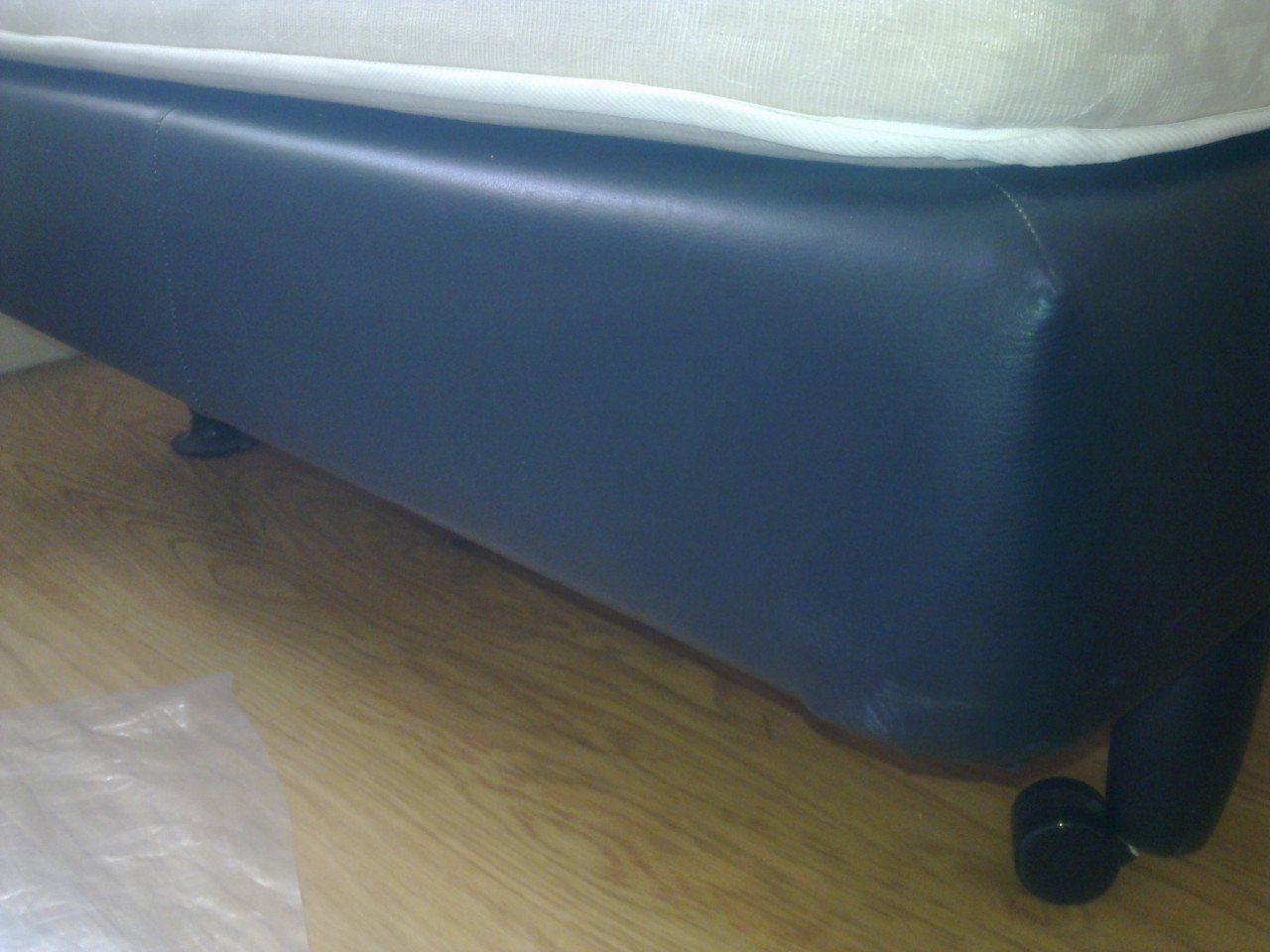 2 x boxspring bed bedden