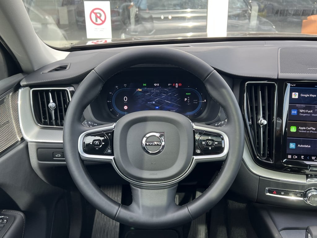 Volvo XC60 t6 398pk recharge ultra dark| panodak| 360camera| adap.cruise| t