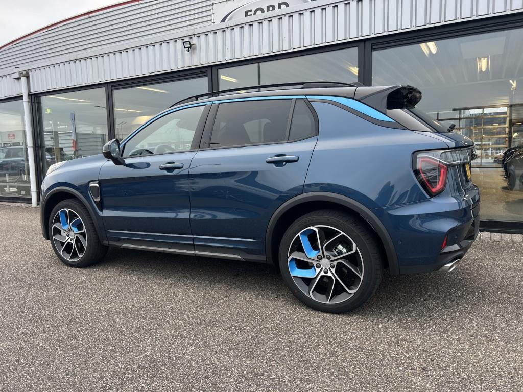 Lynk & Co 01 1.5 261pk phev 7dcth plug in hybrid , pano dak , 360gr camera 