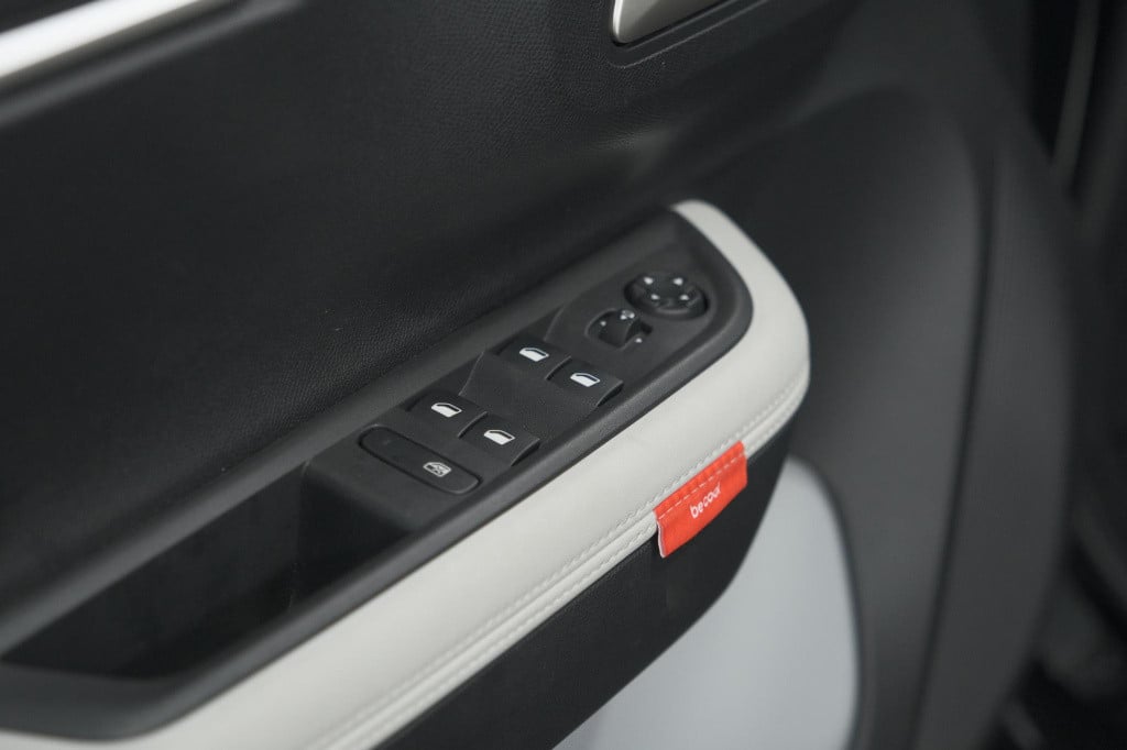 Citroen C3 turbo 100pk max | nieuw model | camera | navigatie | apple carpl