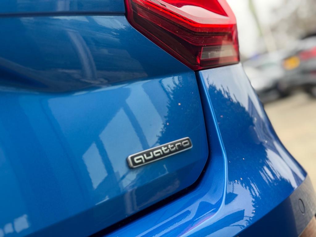 Audi Q2 2.0 tfsi quattro design luxe * panoramadak * leder * black pack