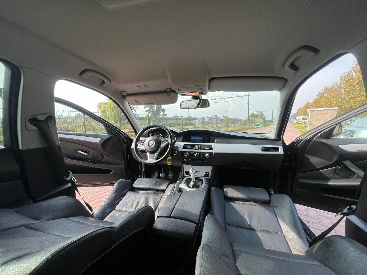 BMW 520i 2009 Nette Auto